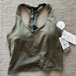 Vuori Halo Performance Crop tank